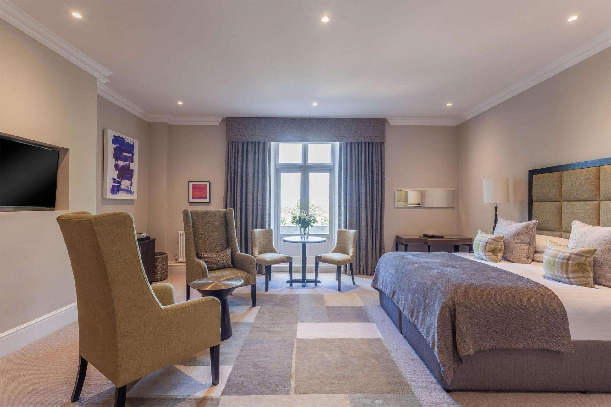 Oatlands Park Hotel Weybridge Exteriér fotografie