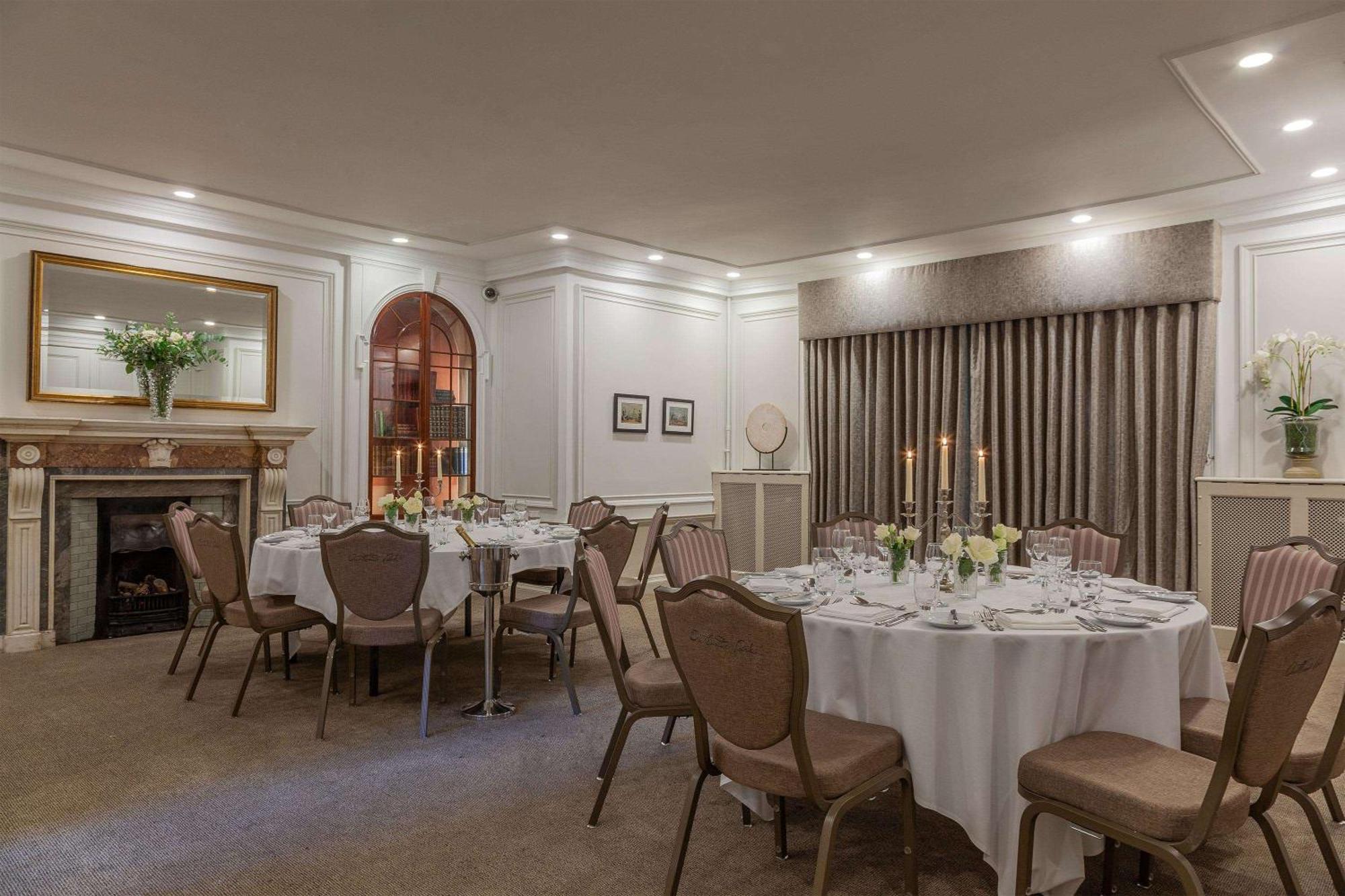 Oatlands Park Hotel Weybridge Exteriér fotografie