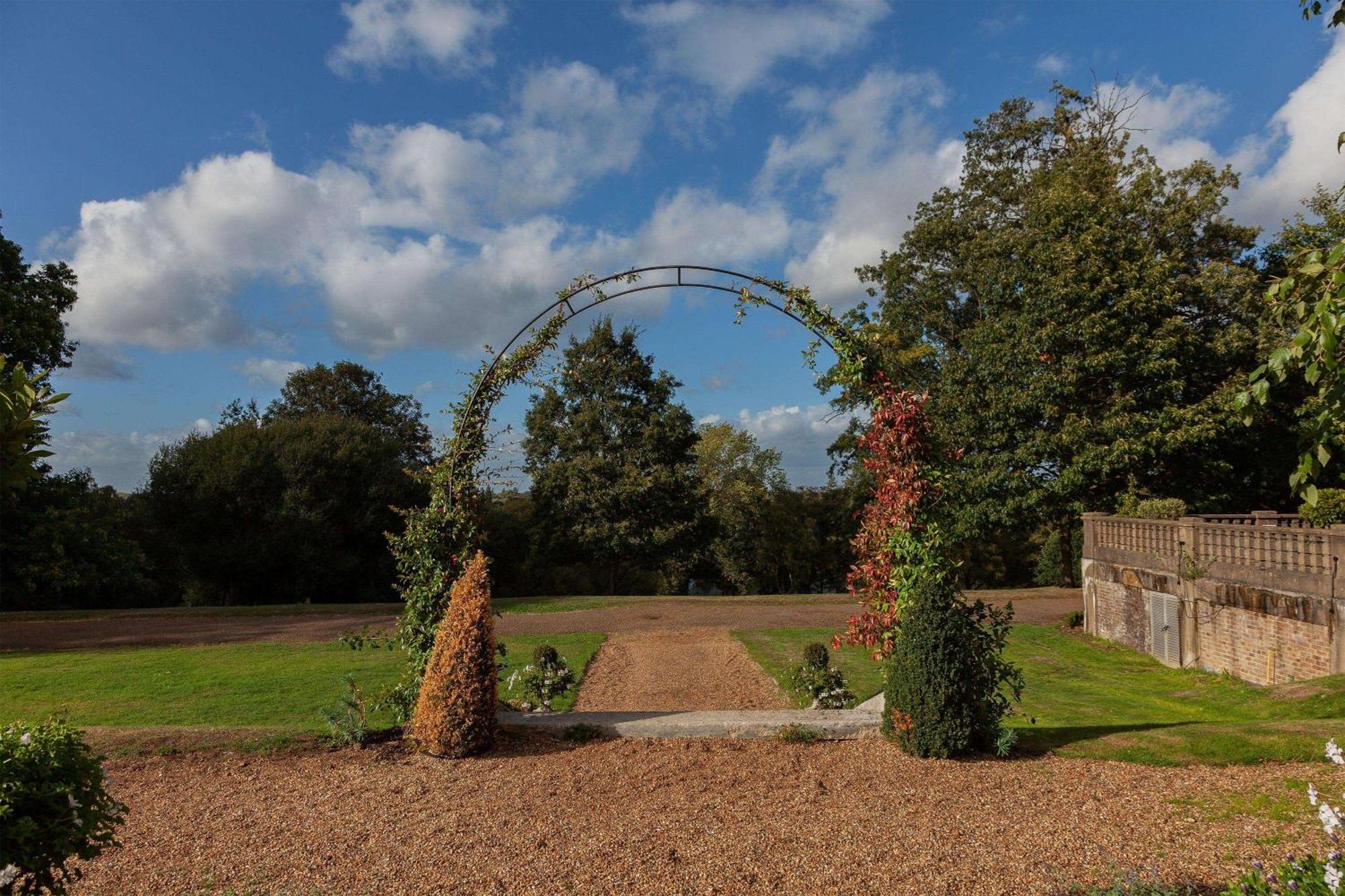 Oatlands Park Hotel Weybridge Exteriér fotografie