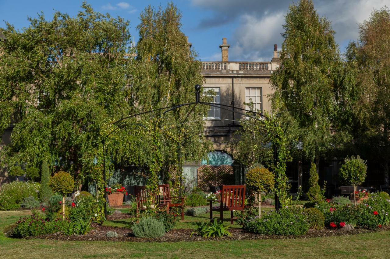 Oatlands Park Hotel Weybridge Exteriér fotografie